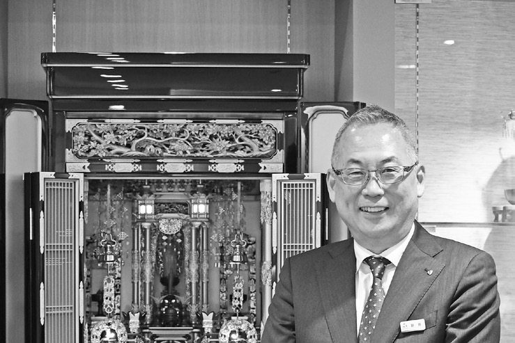 ３期連続増収計画の仏壇・墓石の販売最大手 店舗改革と顧客に寄り添うＰＬＳ事業を推進